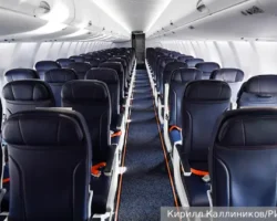 Айрат Гибатдинов предлагает бесплатный выбор мест для семей, а Олег Пантелеев из Авиапорта оценивает это предложение ajrat gibatdinov predlagaet besplatnyj vybor mest dlya semej a oleg panteleev iz aviaporta oczenivaet eto predlozhenie-t-nw-ru-0