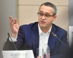 Алексей Шапошников о вызовах поддержки бойцов СВО в Мосгордуме и Госдуме aleksej shaposhnikov o vyzovah podderzhki bojczov svo v mosgordume i gosdume-t-nw-ru-0