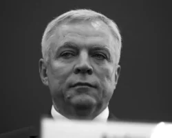 Андрей Бадалов и 27 руководителей Газпром, Лукойл и Транснефть изучают уроки памяти andrej badalov i 27 rukovoditelej gazprom lukojl i transneft izuchayut uroki pamyati-t-nw-ru-0