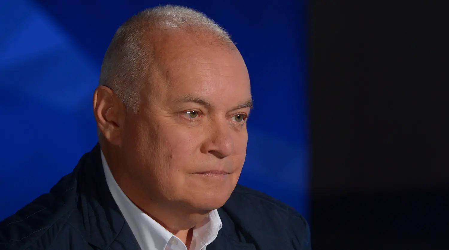 Дмитрий Киселев предлагает гармоничное решение для журналистов Sputnik в Азербайджане-0