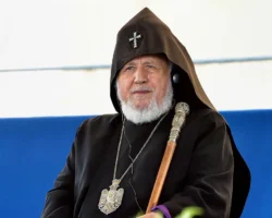 Никол Пашинян встречается с Армянской апостольской церковью для обсуждения будущего Эчмиадзина nikol pashinyan vstrechaetsya s armyanskoj apostolskoj czerkovyu dlya obsuzhdeniya budushhego echmiadzina-t-nw-ru-0