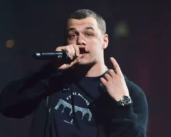 Юлия Волкова и Елена Катина воссоединяются для возвращения t.A.T.u. на сцену yuliya volkova i elena katina vossoedinyayutsya dlya vozvrashheniya na sczenu-t-nw-ru-0