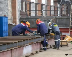 Динамика зарплат в Ямало-Ненецком и Приморском краях dinamika zarplat v yamaloneneczkom i primorskom krayah-t-nw-ru-0