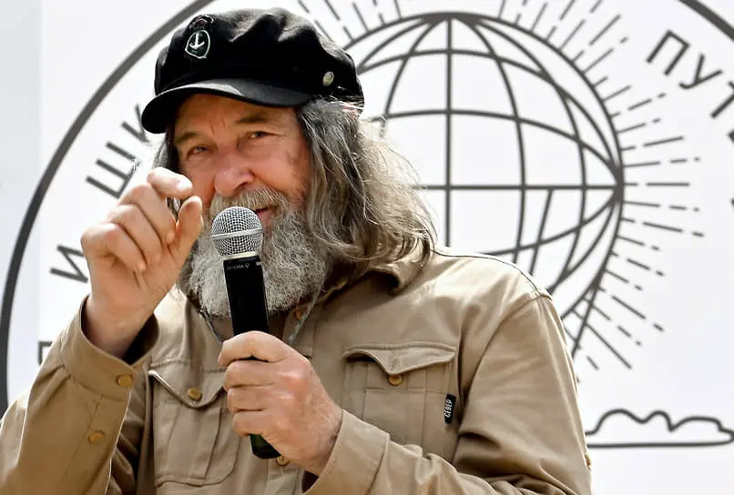 Федор Конюхов вдохновляет своими легендарными восхождениями и рекордами-0