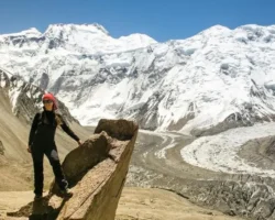 Наталья Наговицына и героические спасательные операции на Пике Победы в Кыргызстане natalya nagoviczyna i geroicheskie spasatelnye operaczii na pike pobedy v kyrgyzstane-t-nw-ru-0