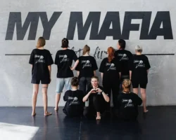 Ночлежка и STONE проводят тренировки поддержки для женщин, чтобы укрепить уверенность nochlezhka i provodyat trenirovki podderzhki dlya zhenshhin chtoby ukrepit uverennost-t-nw-ru-0