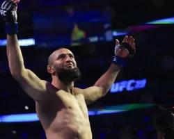 Рамзан Кадыров торжественно встретил чемпиона UFC Хамзата Чимаева в Чечне ramzan kadyrov torzhestvenno vstretil chempiona hamzata chimaeva v chechne-t-nw-ru-0