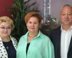 Уральский ГАУ и Россельхозбанк запустили школу для фермеров в АПК uralskij gau i rosselhozbank zapustili shkolu dlya fermerov v apk-t-nw-ru-0