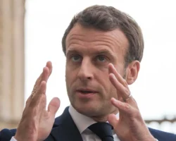 Макрон призывает НАТО к твердой защите границ Польши и Эстонии без эскалации makron prizyvaet nato k tverdoj zashhite granicz polshi i estonii bez eskalaczii-t-nw-ru-0