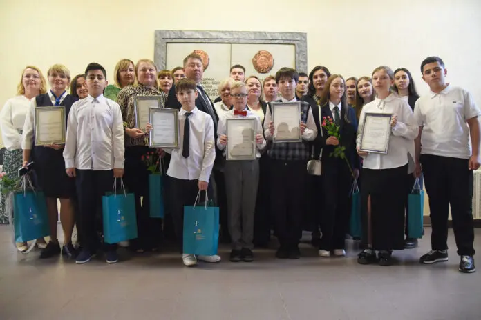 Минфин Свердловской области отмечает успехи участников «Бюджет для граждан»-0