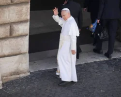 Папа Лев XIV возвел в святые IT-вундеркинда Карло Акутиса и Пьер Джорджо Фрассати papa lev vozvel v svyatye vunderkinda karlo akutisa i per dzhordzho frassati-t-nw-ru-0