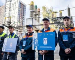 В Екатеринбурге проходят соревнования среди лучших электромонтеров России v ekaterinburge prohodyat sorevnovaniya sredi luchshih elektromonterov rossii-t-nw-ru-0