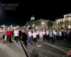 Крестный ход в Екатеринбурге посвящен Дню народного единства и Казанской иконе krestnyj hod v ekaterinburge posvyashhen dnyu narodnogo edinstva i kazanskoj ikone-t-nw-ru-0