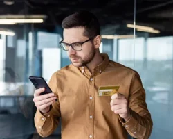 Herodotus объясняет, как Android справляется с угрозами и обновляет безопасность obyasnyaet kak spravlyaetsya s ugrozami i obnovlyaet bezopasnost-t-nw-ru-0