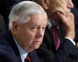 Сенат США готовит «Российскую неделю» с новыми мощными санкциями senat ssha gotovit rossijskuyu nedelyu s novymi moshhnymi sankcziyami-t-nw-ru-0