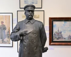 Сергей Островский создает объект притяжения в Волгоград! История сапога интересна sergej ostrovskij sozdaet obekt prityazheniya v volgograd istoriya sapoga interesna-t-nw-ru-0