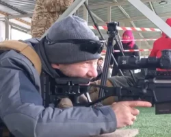 Трутнев проводит испытание губернаторов ДФО на полигоне Сулус trutnev provodit ispytanie gubernatorov dfo na poligone sulus-t-nw-ru-0