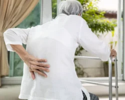 valerij litvinov iz permskogo politeha rasskazyvaet o ukreplenii kostej pri osteoporoze-t-nw-ru-0