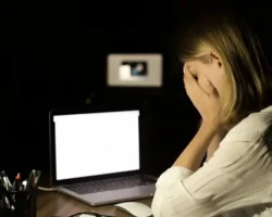 Александр Хаминский и Александр Ветерков о законах против буллинга и условиях работы aleksandr haminskij i aleksandr veterkov o zakonah protiv bullinga i usloviyah raboty-t-nw-ru-0