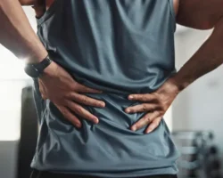 Кирилл Журавлёв обсуждает травмы спины в спорте и их профилактику kirill zhuravlyov obsuzhdaet travmy spiny v sporte i ih profilaktiku-t-nw-ru-0