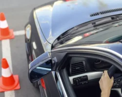 Константин Лигачёв обсуждает борьбу с коррупцией и сдачу на права в России konstantin ligachyov obsuzhdaet borbu s korrupcziej i sdachu na prava v rossii-t-nw-ru-0