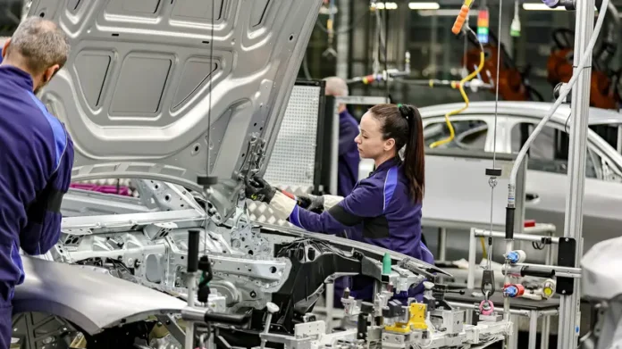 pozitivnye perspektivy dlya i v izmenyayushhemsya avtoprome-t-nw-ru-0