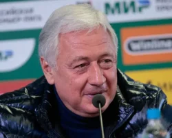 Ринат Билялетдинов предрекает упорную борьбу «Локомотиву» с «Зенитом» в РПЛ rinat bilyaletdinov predrekaet upornuyu borbu lokomotivu s zenitom v rpl-t-nw-ru-0