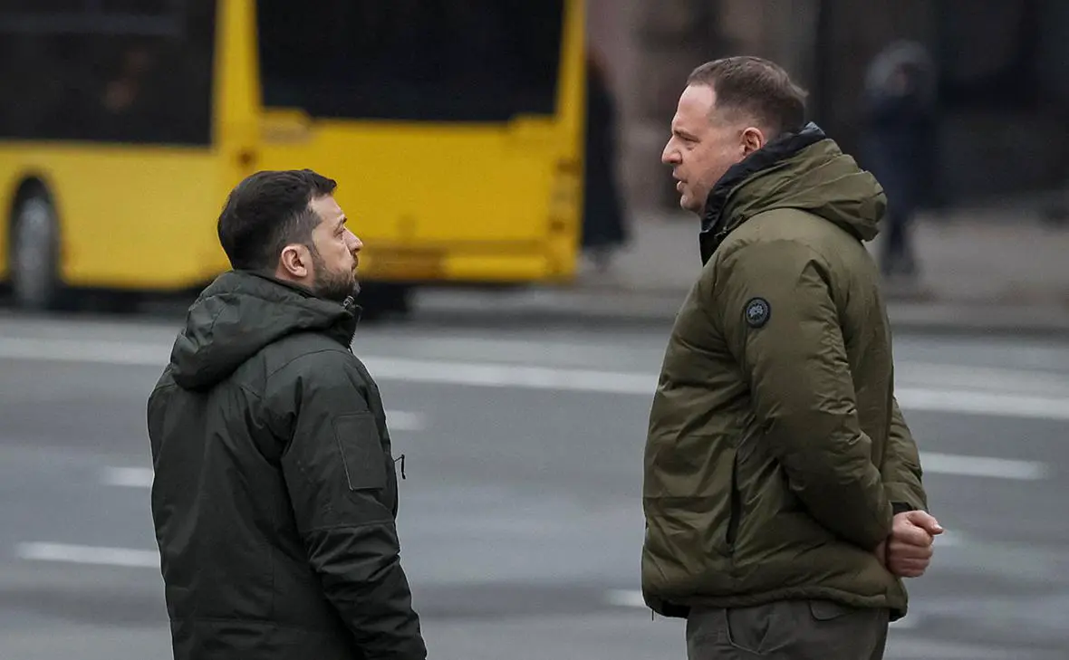 Владимир Зеленский и Андрей Ермак (Глеб Гаранич / Reuters)