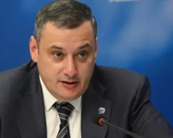 aleksandr hinshtejn sposobstvuet ukrepleniyu farmaczevtiki kurskoj oblasti-t-nw-ru-0