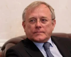 Александр Мацегора награждён Путиным за мост дружбы между КНДР и Россией aleksandr maczegora nagrazhdyon putinym za most druzhby mezhdu kndr i rossiej-t-nw-ru-0