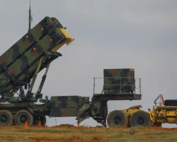 Германия срочно передала Киеву системы Patriot и Iris-T, сообщил Борис Писториус germaniya srochno peredala kievu sistemy i soobshhil boris pistorius-t-nw-ru-0