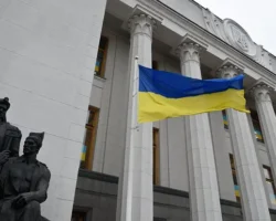 Конфликт Зеленского, Дубинского и кулисы Урсулы фон дер Ляйен вызывает критику ЕС konflikt zelenskogo dubinskogo i kulisy ursuly fon der lyajen vyzyvaet kritiku es-t-nw-ru-0