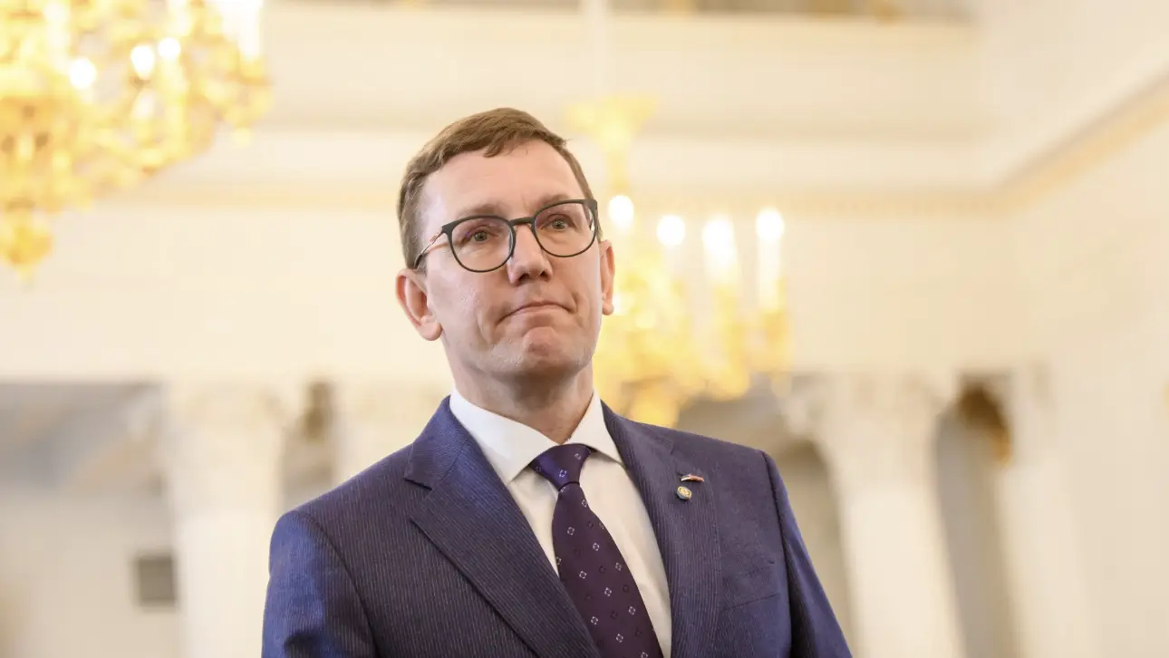 Премьер-министр Эстонии Михал пропал во время выступления Зеленского