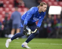 Матвей Сафонов уверенно заменил Шевалье в ПСЖ matvej safonov uverenno zamenil shevale v pszh-t-nw-ru-0