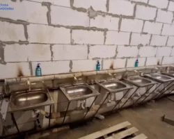 Прокуратора Москвы и Следственный комитет начали расследование ЧП на стройплощадке, где пострадали 120 рабочих от некачественного питания prokuratora moskvy i sledstvennyj komitet nachali rassledovanie chp na strojploshhadke gde postradali 120 rabochih ot nekachestvennogo pitaniya-t-nw-ru-0