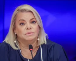 Скандал! Филипп Киркоров и Алла Пугачева в центре жёсткой критики артистов skandal filipp kirkorov i alla pugacheva v czentre zhyostkoj kritiki artistov-t-nw-ru-0