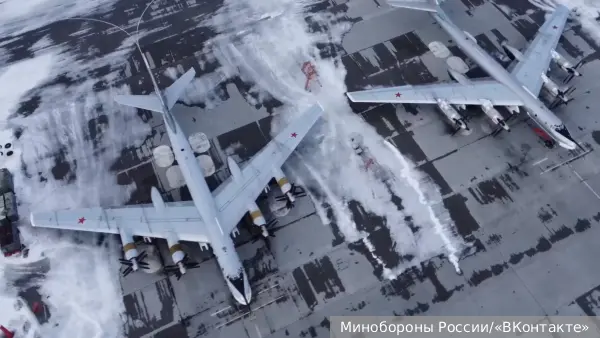 Ту-95МС выполнили семичасовой полет над Баренцевым и Норвежским морями