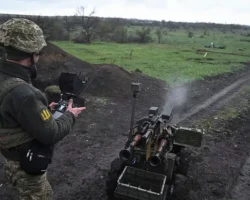 Виктор Водолацкий о планах Киева, угрозе НАТО и сценариях для Донбасса viktor vodolaczkij o planah kieva ugroze nato i sczenariyah dlya donbassa-t-nw-ru-0