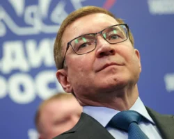 Владимир Якушев назвал 6 проблемных регионов Единой России перед выборами в Госдуму vladimir yakushev nazval 6 problemnyh regionov edinoj rossii pered vyborami v gosdumu-t-nw-ru-0