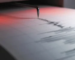 Землетрясение у Курильских островов зафиксировано сейсмостанцией Южно-Сахалинск zemletryasenie u kurilskih ostrovov zafiksirovano sejsmostancziej yuzhnosahalinsk-t-nw-ru-0