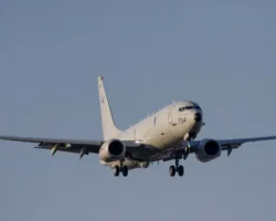 Boeing P-8A США замечен у Ирана: что предпринимают Пентагон, Трамп 8 ssha zamechen u irana chto predprinimayut pentagon tramp-t-nw-ru-0