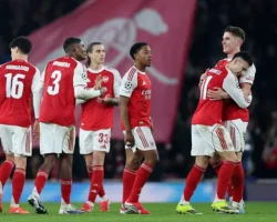 Арсенал, Манчестер Сити, Бавария — лидеры плей-офф ЛЧ УЕФА arsenal manchester siti bavariya lidery plejoff lch uefa-t-nw-ru-0