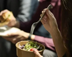 Дмитрий Кофанов о позитивных сторонах Трудового кодекса и обедов dmitrij kofanov o pozitivnyh storonah trudovogo kodeksa i obedov-t-nw-ru-0