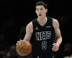 Егор Демин из Бруклин Нетс сияет в НБА—он на Матче восходящих звёзд egor demin iz bruklin nets siyaet v nbaon na matche voshodyashhih zvyozd-t-nw-ru-0