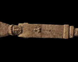 Найден уникальный стилус Гелы, представляющий шедевр классического периода najden unikalnyj stilus gely predstavlyayushhij shedevr klassicheskogo perioda-t-nw-ru-0