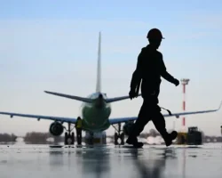 pilot sergej belov blagopoluchno posadil  320 no okazalsya pod sudom-t-nw-ru-0