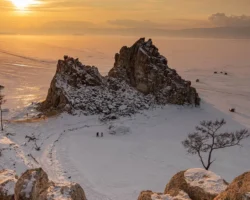 Туристы из Китая открывают новые горизонты на озере Байкал turisty iz kitaya otkryvayut novye gorizonty na ozere bajkal-t-nw-ru-0