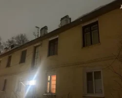 В Выксе произошел инцидент с ледяной глыбой, за ним следят правоохранители v vykse proizoshel inczident s ledyanoj glyboj za nim sledyat pravoohraniteli-t-nw-ru-0