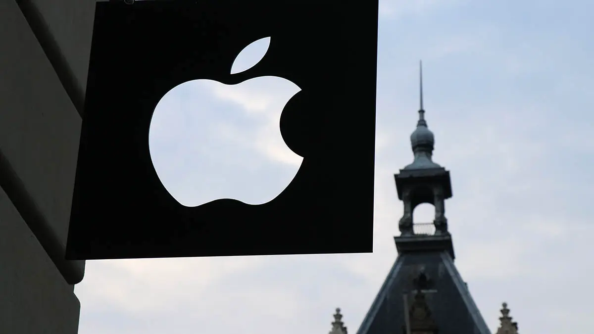 Почему россиянам блокируют Apple ID