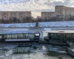 Москва развивает водный транспорт в Новинках, Лужниках зимой moskva razvivaet vodnyj transport v novinkah luzhnikah zimoj-t-nw-ru-0